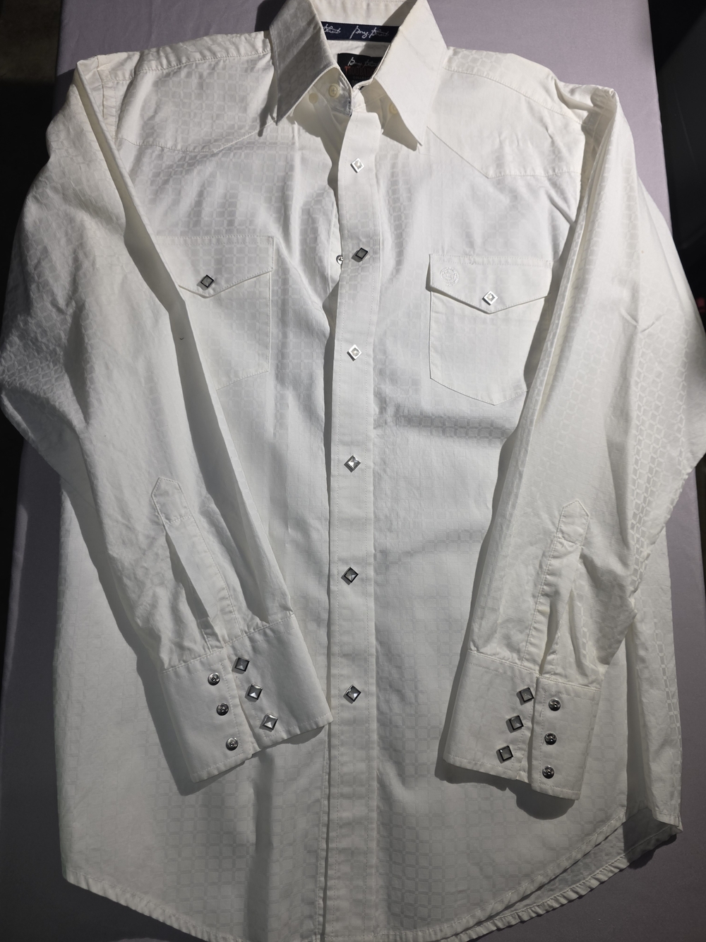 Men's White Wrangler George Strait Western Dress Shirt with Pearl Snaps